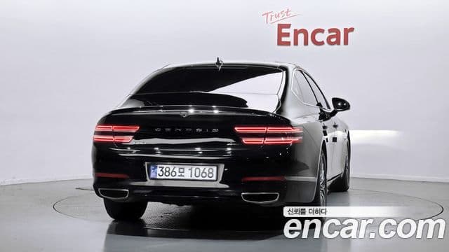 Genesis Electrified G80 2021 — ფოტო 4/20