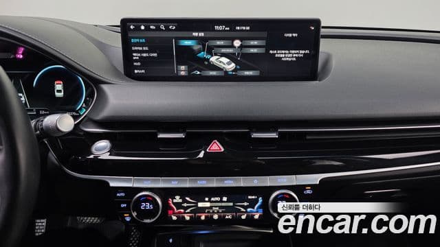 Genesis Electrified G80 2021 — ფოტო 15/20