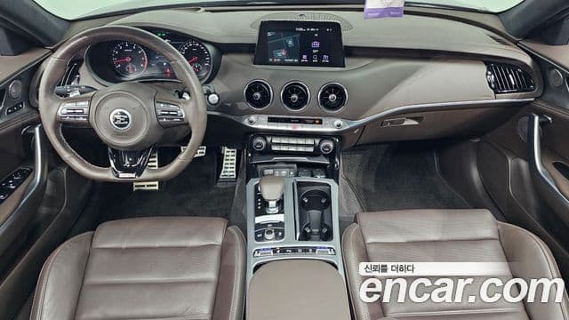 Kia Stinger 2019 — Şəkil 7/20