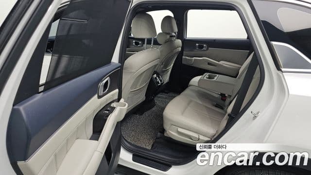 Kia Sorento 2020 — ფოტო 13/20