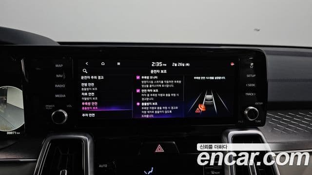 Kia Sorento 2020 — ფოტო 17/20