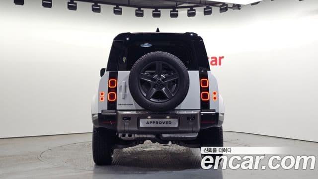Land Rover Defender 2025 — Şəkil 7/20