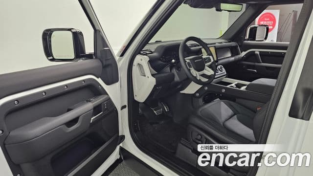 Land Rover Defender 2025 — Şəkil 11/20