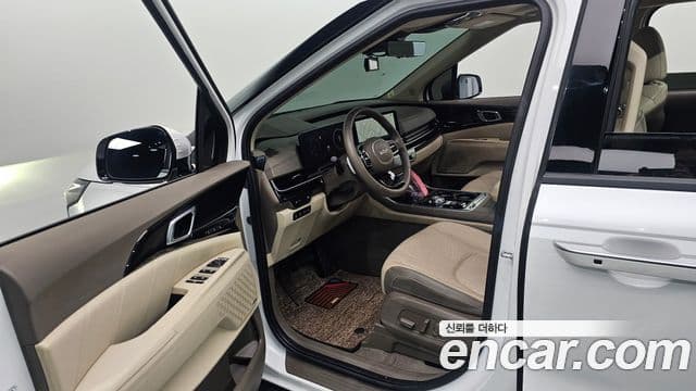 Kia Carnival 2024 — Şəkil 11/20