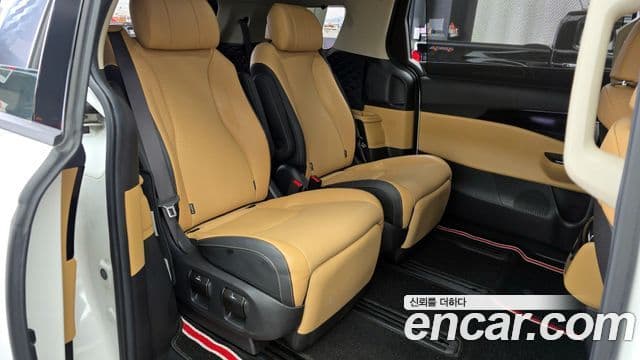 Kia Carnival 2021 — Şəkil 12/20