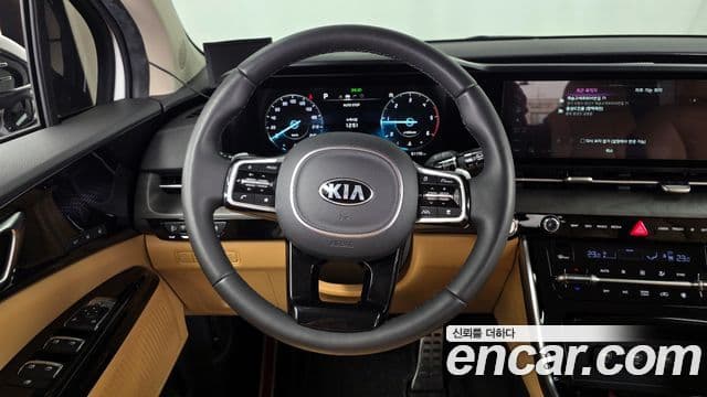Kia Carnival 2021 — Şəkil 13/20