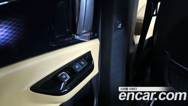 Kia Carnival 2021 — Şəkil 19/20
