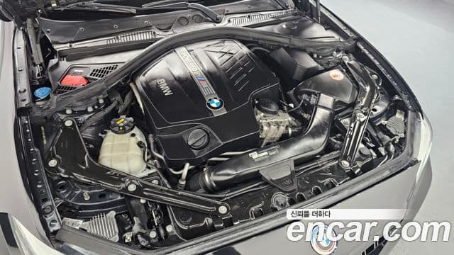 BMW M2 2018 — Şəkil 6/20