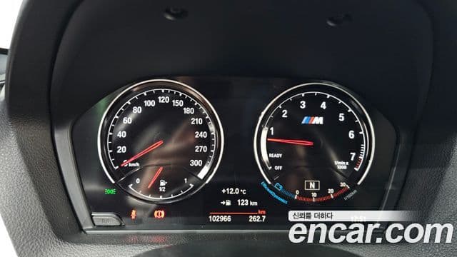 BMW M2 2018 — Şəkil 8/20