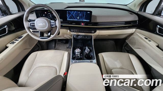 Kia Carnival 2024 — ფოტო 7/20