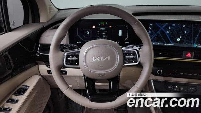 Kia Carnival 2024 — ფოტო 13/20