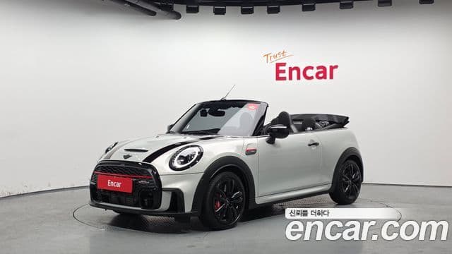 Mini Cooper S Convertible 2022 — ფოტო 1/20