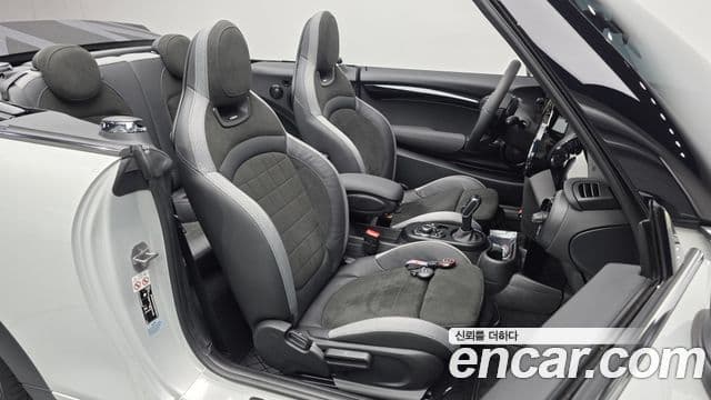 Mini Cooper S Convertible 2022 — ფოტო 10/20