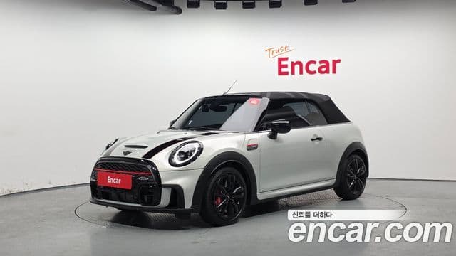 Mini Cooper S Convertible 2022 — ფოტო 19/20