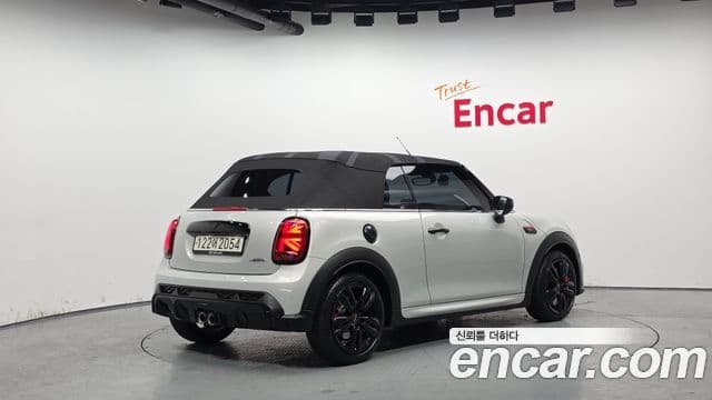 Mini Cooper S Convertible 2022 — ფოტო 20/20