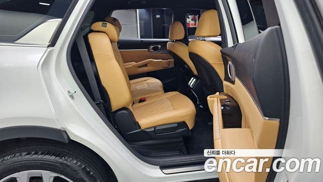 Kia Sorento 2021 — Şəkil 12/20