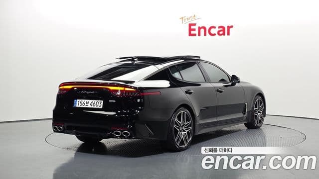 Kia Stinger 2020 — Şəkil 2/20