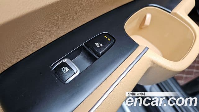 Kia Sorento 2021 — Фото 18/20
