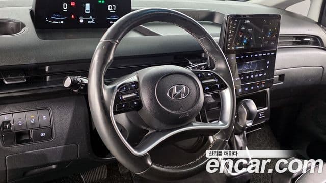 Hyundai Staria 2022 — ფოტო 12/20