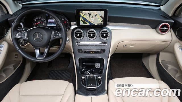 Mercedes-Benz GLC-Class 2018 — ფოტო 7/20