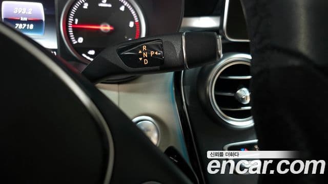 Mercedes-Benz GLC-Class 2018 — ფოტო 9/20