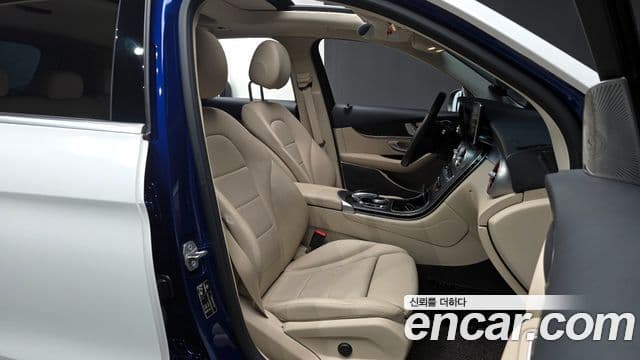 Mercedes-Benz GLC-Class 2018 — ფოტო 10/20