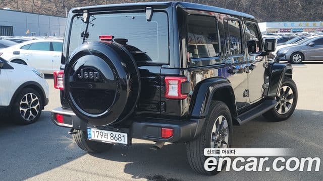 Jeep Wrangler 2021 — ფოტო 1/20