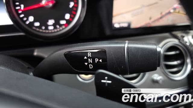 Mercedes-Benz E-Class 2018 — ფოტო 9/20