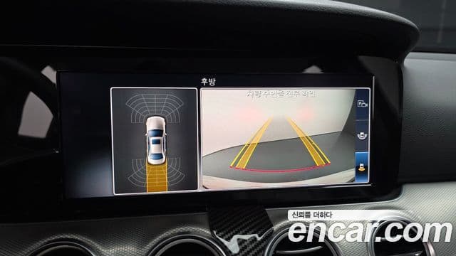 Mercedes-Benz E-Class 2018 — ფოტო 15/20
