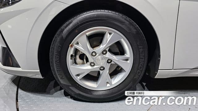 Hyundai Avante 2022 — ფოტო 5/20
