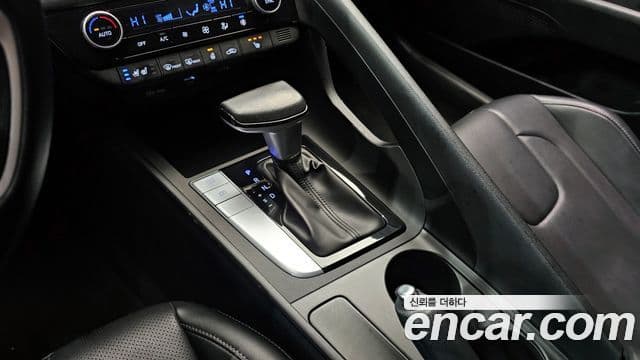 Hyundai Avante 2022 — ფოტო 9/20