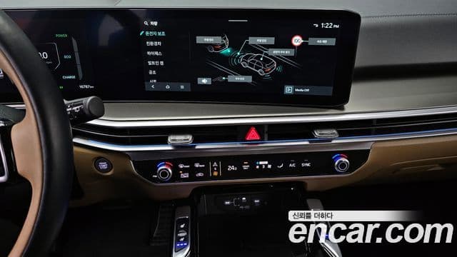 Kia Sorento 2024 — ფოტო 14/20