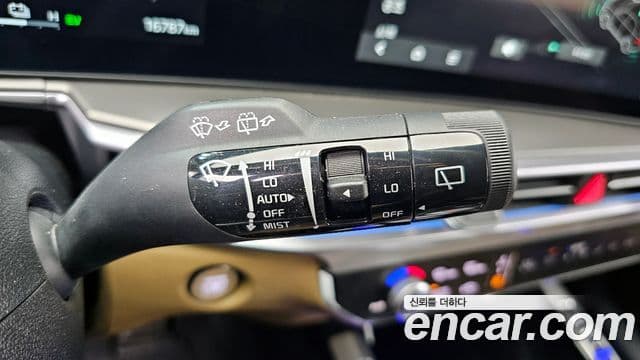 Kia Sorento 2024 — ფოტო 16/20