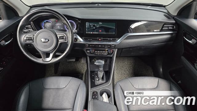Kia Niro 2021 — Photo 9/20