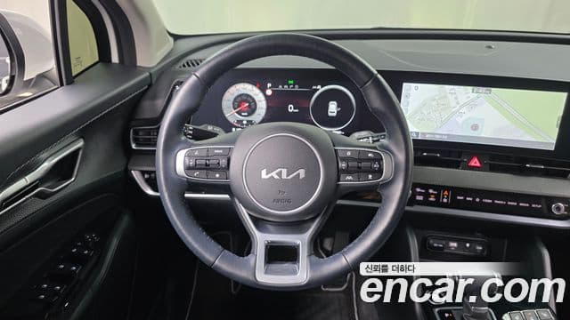 Kia Sportage 2023 — Şəkil 13/20