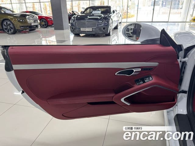 Porsche 718 Boxster 2022 — Photo 6/18