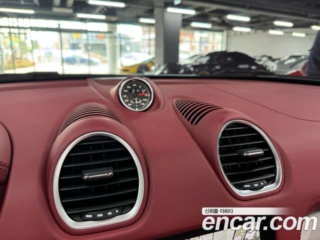 Porsche 718 Boxster 2022 — Photo 10/18