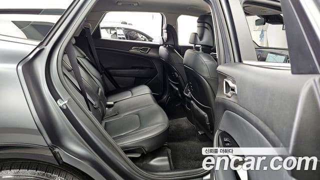 Kia Sportage 2022 — Şəkil 12/20