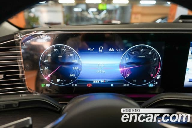 Mercedes-Benz GLE-Class 2025 — ფოტო 6/20