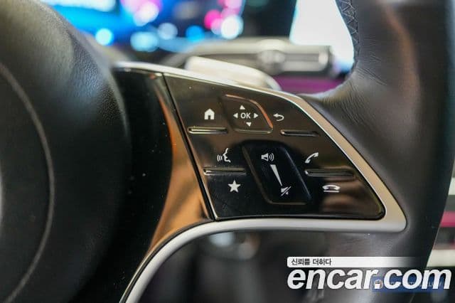 Mercedes-Benz GLE-Class 2025 — ფოტო 17/20