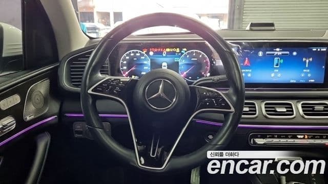 Mercedes-Benz GLE-Class 2024 — ფოტო 9/18