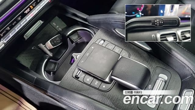 Mercedes-Benz GLE-Class 2024 — ფოტო 15/18