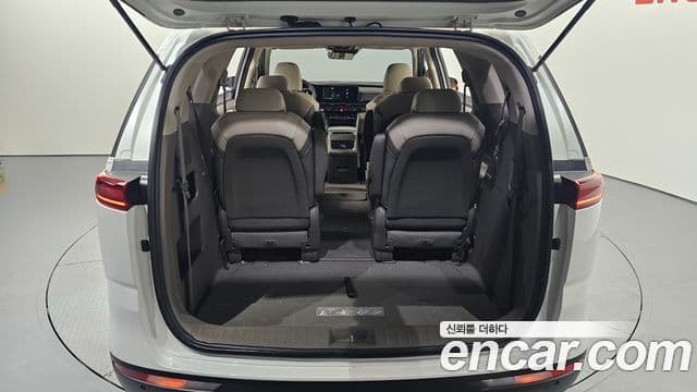 Kia Carnival 2020 — фото 20 из 20