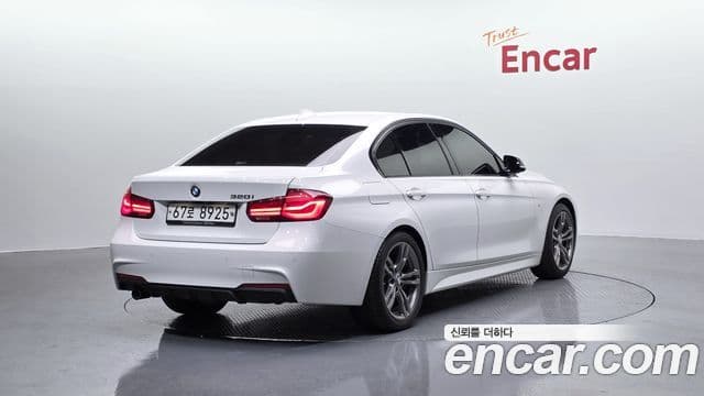 BMW 3 Series 2018 — Şəkil 2/20