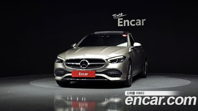 Mercedes-Benz C-Class 2022 — Photo 17/20