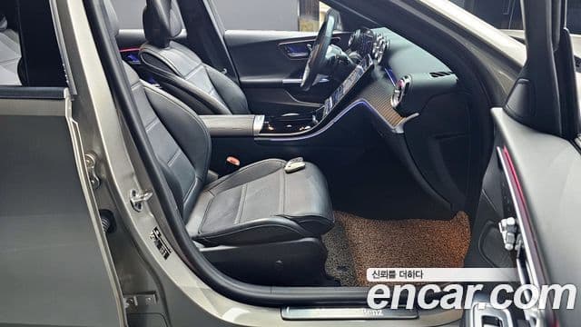 Mercedes-Benz C-Class 2022 — Photo 11/20