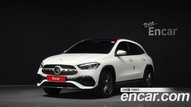 Mercedes-Benz GLA-Class 2022 — Şəkil 20/20