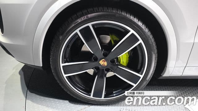 Porsche Cayenne 2021 — Şəkil 5/20