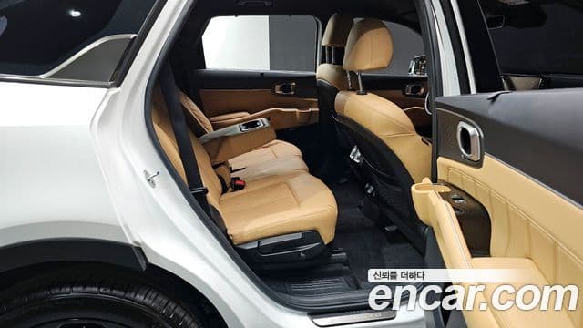 Kia Sorento 2021 — Şəkil 12/20