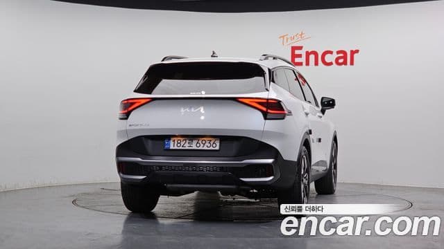 Kia Sportage 2021 — Фото 4/20
